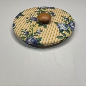 Longaberger Fabric Lid-Small Fruit Basket-Rose Trellis
